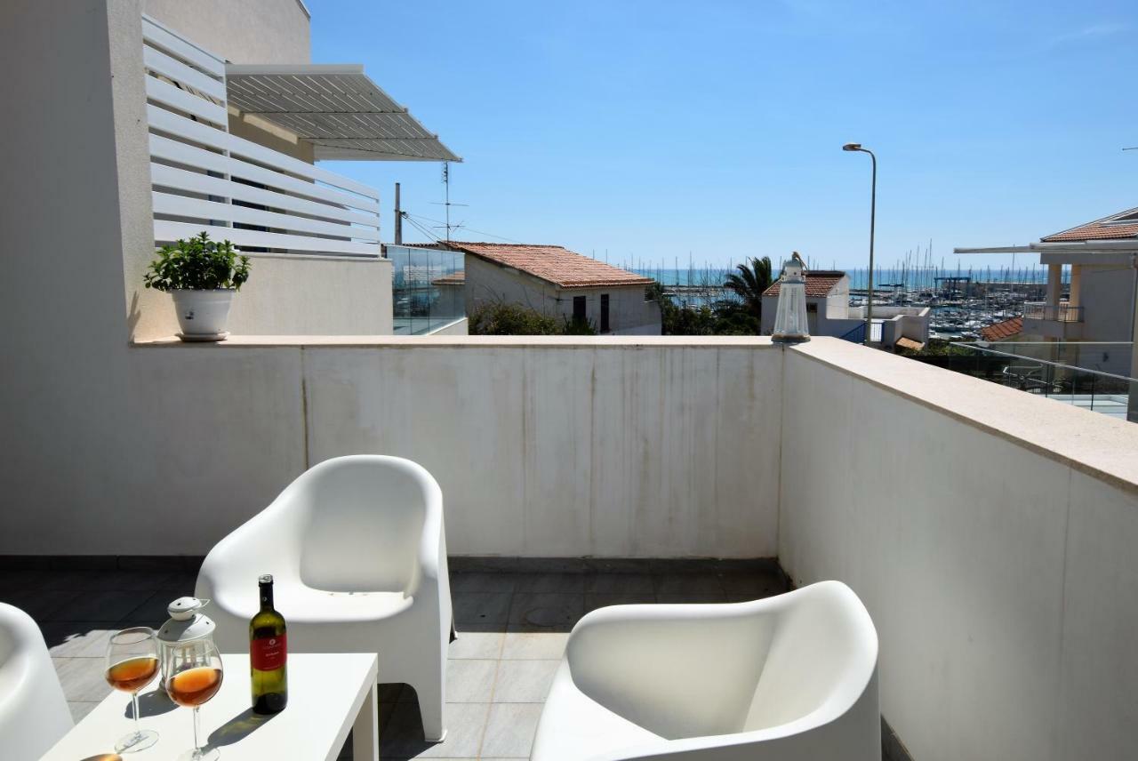 Delposto Marina Di Ragusa Prl Экстерьер фото
