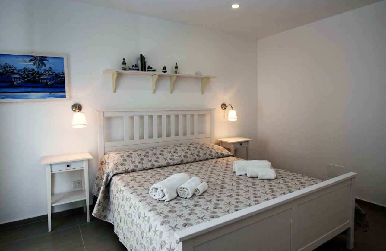 Delposto Marina Di Ragusa Prl Экстерьер фото