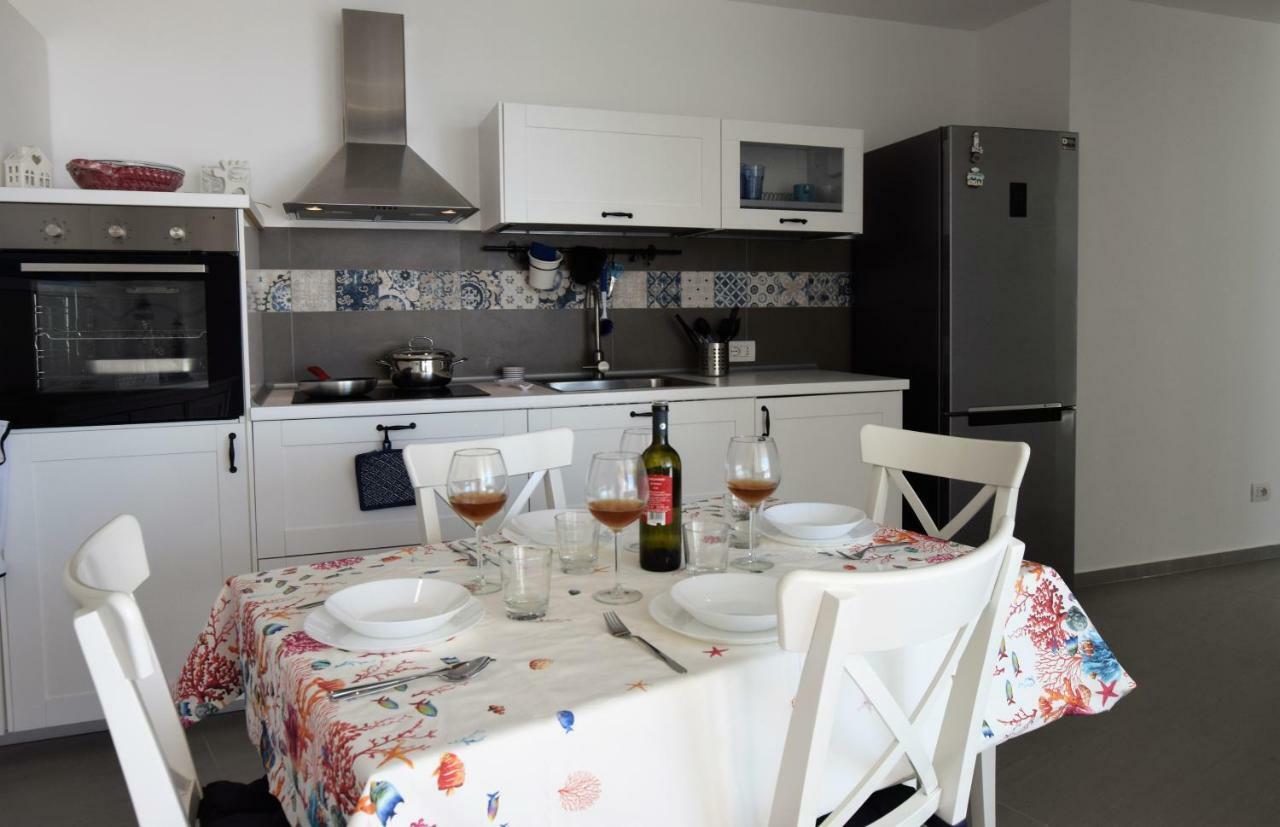 Delposto Marina Di Ragusa Prl Экстерьер фото